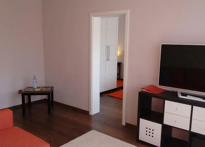 U - Relax شقة لبسيا