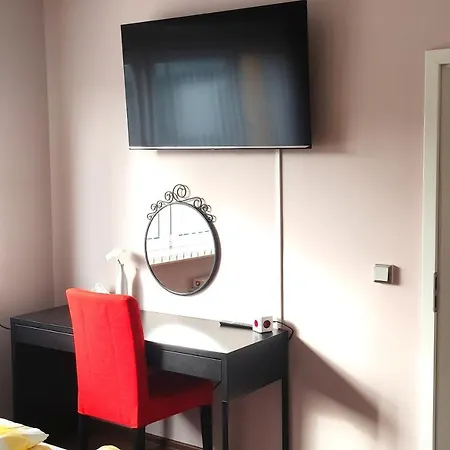 U - Relax شقة لبسيا